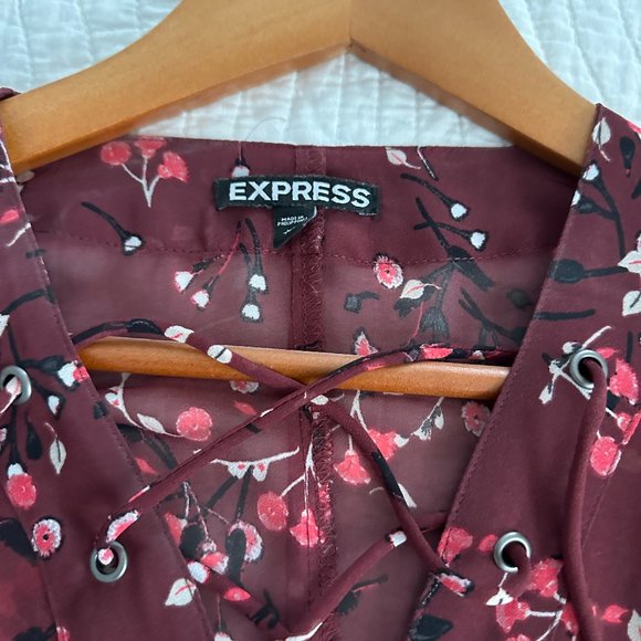 Express Sheer Flowing Dressy Blouse Floral Burgundy Shade - Picture 6 of 6